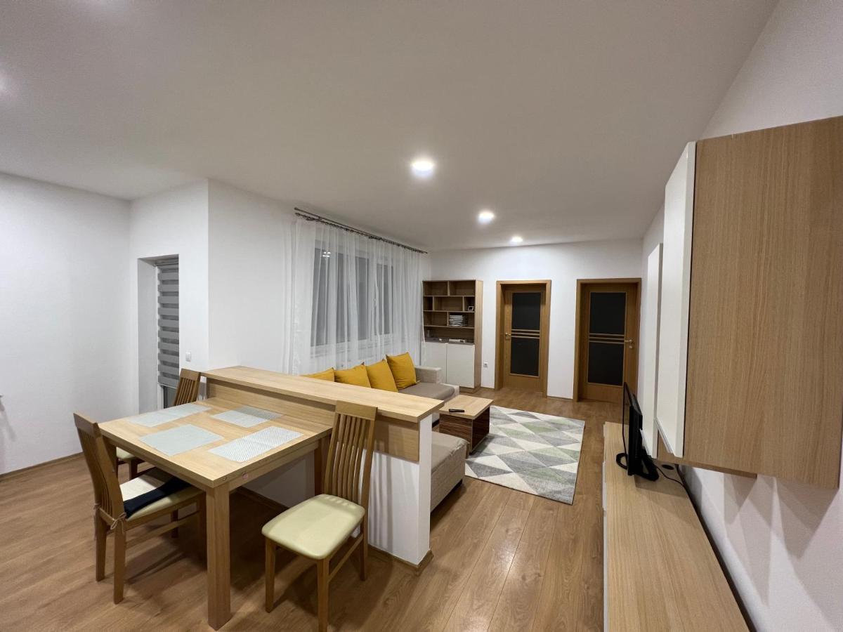 Mrm Aparthome Floreşti Zewnętrze zdjęcie
